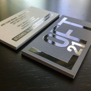 SPOT UV BUSINESS CARDS